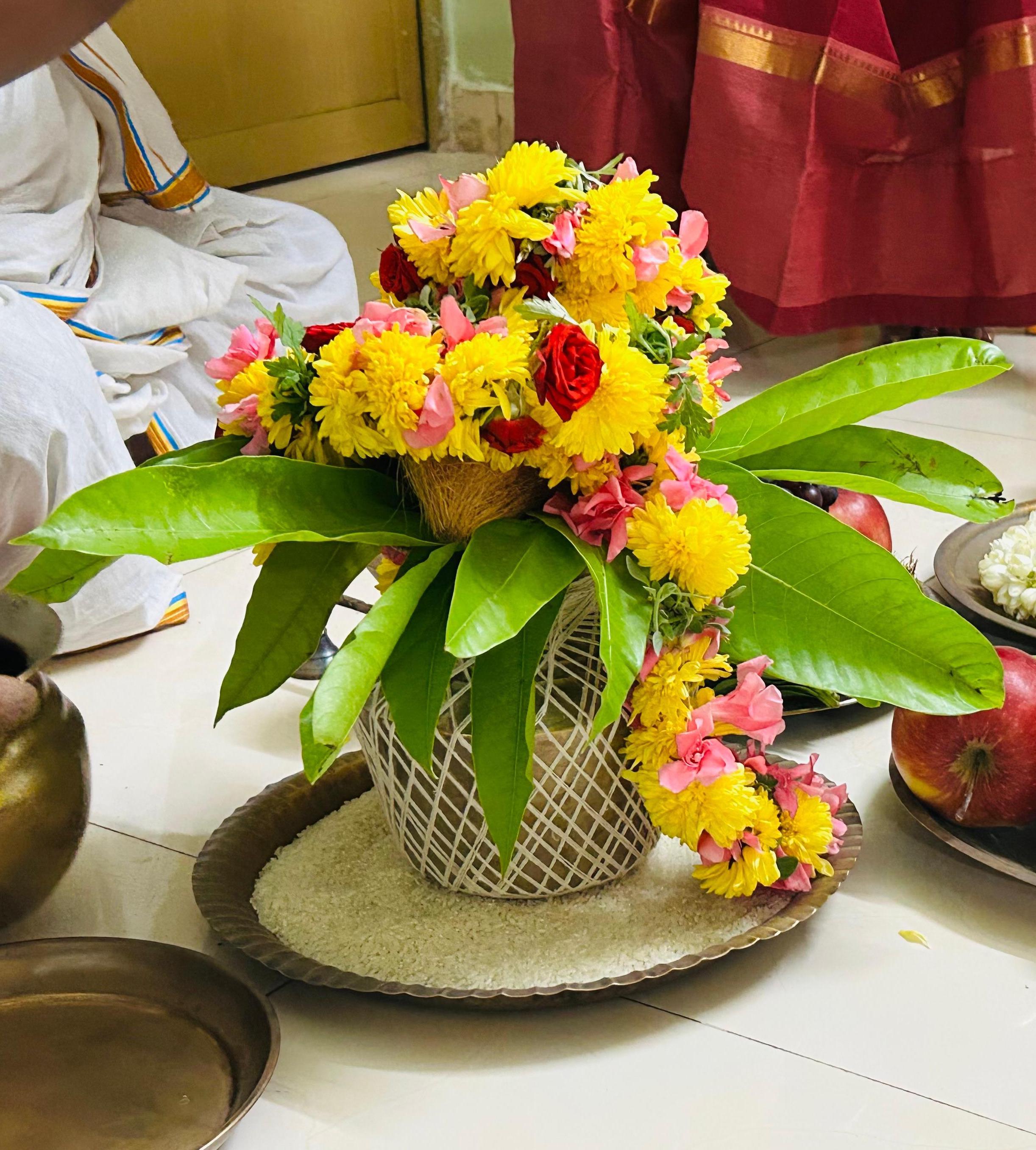 Griha Pravesha Kalasha, ceremonial pot